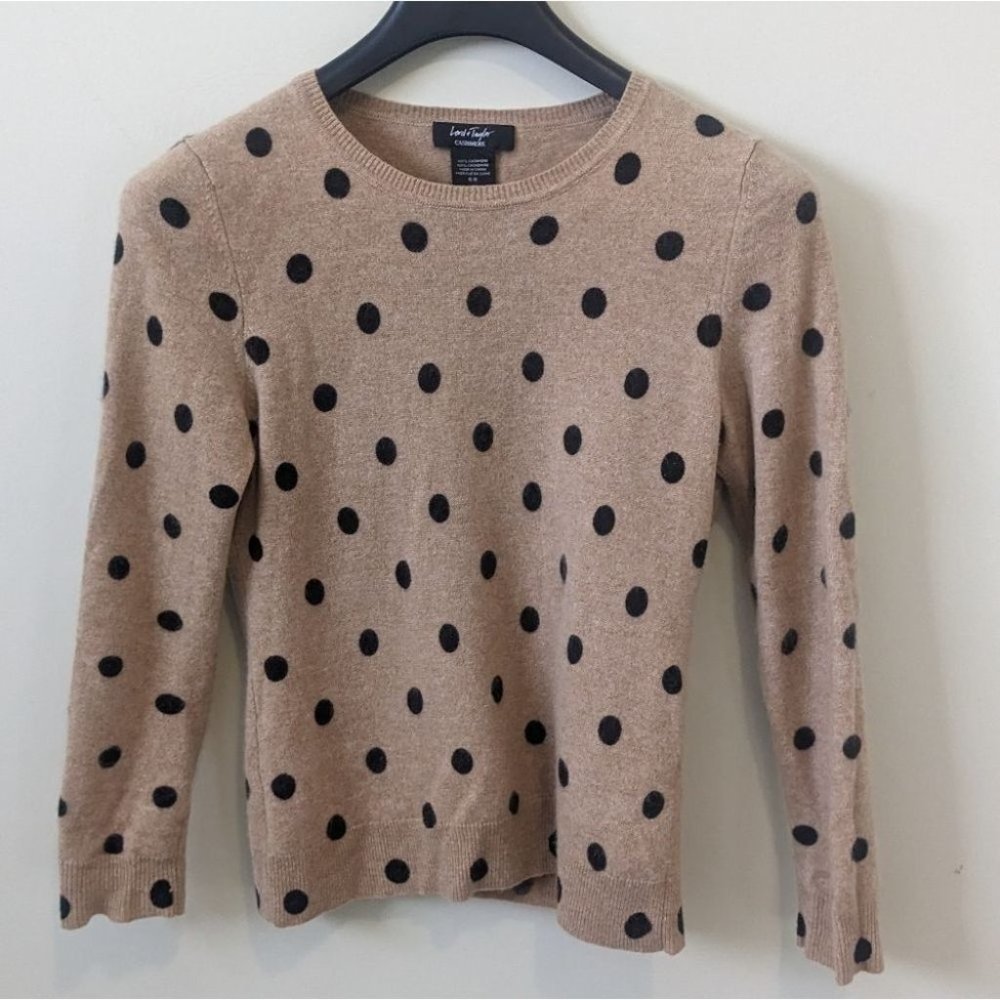 Lord &  Taylor Cashmere Sweater M